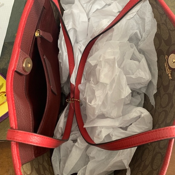 Limited Special Edition Coach Disney Snow White tote. - Picture 3 of 3